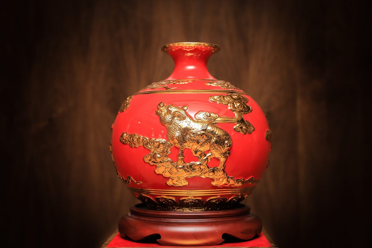 Bình tam hợp Hợi-Mão-Mùi